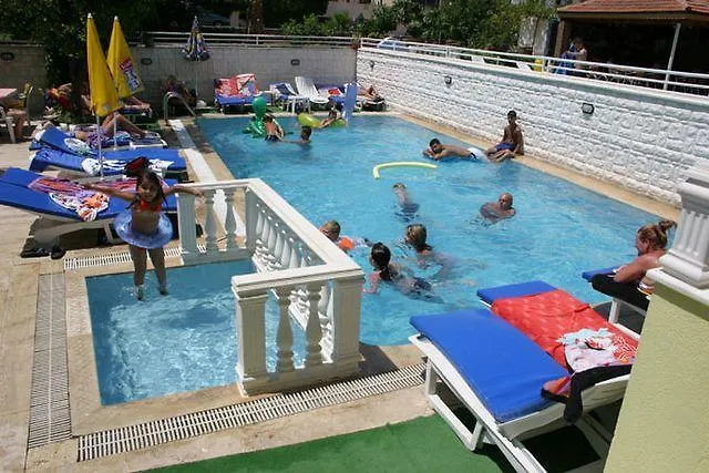 Efe Maris Apart Apartahotel